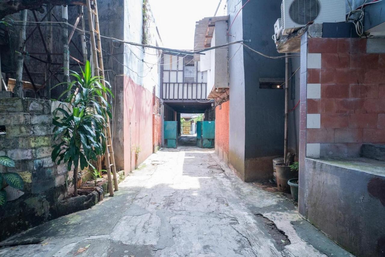 Hotel Sabar Mansion 22 Mitra Reddoorz Jakarta
